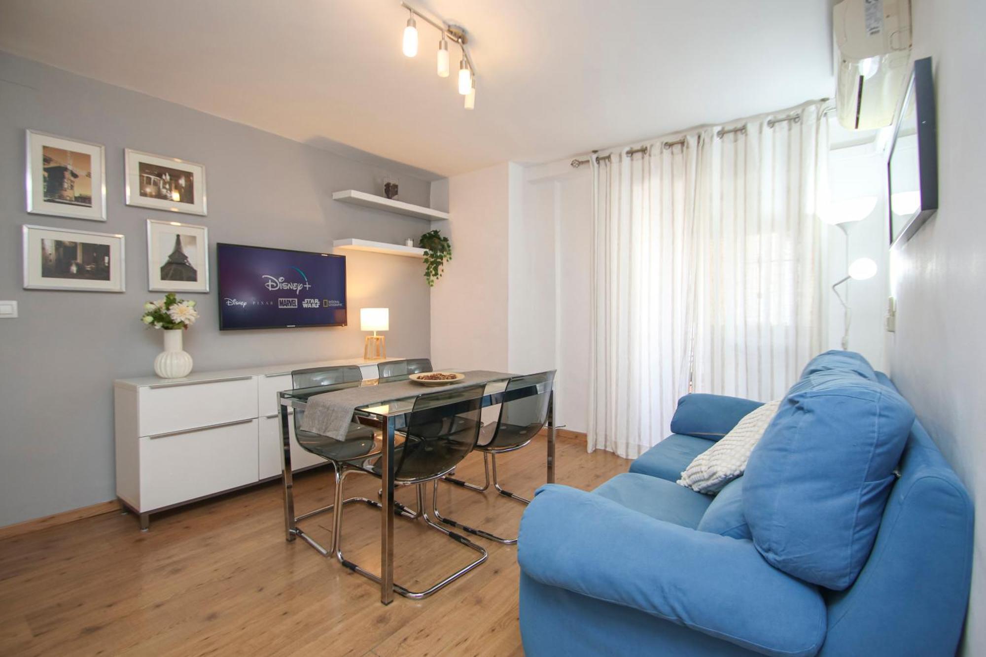 Spacious 2 Bedroom Apt In The Heart Of Triana إشبيلية المظهر الخارجي الصورة