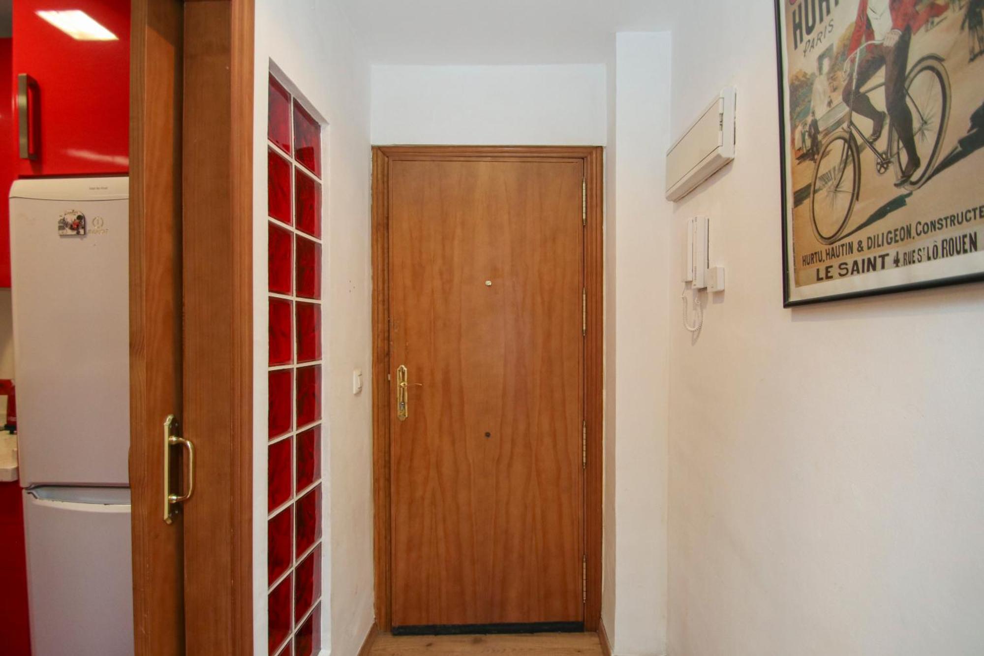 Spacious 2 Bedroom Apt In The Heart Of Triana إشبيلية المظهر الخارجي الصورة